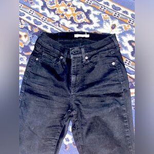 Classic straight black Levi Strauss jeans, perfect condition!